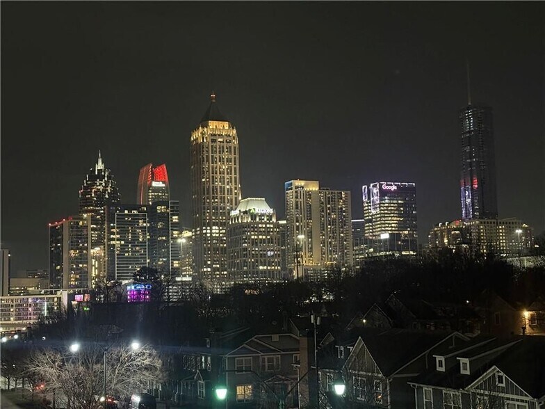 Building Photo - 223 16th St NW