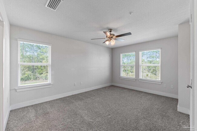 Building Photo - 9483 Nature Crk Cir