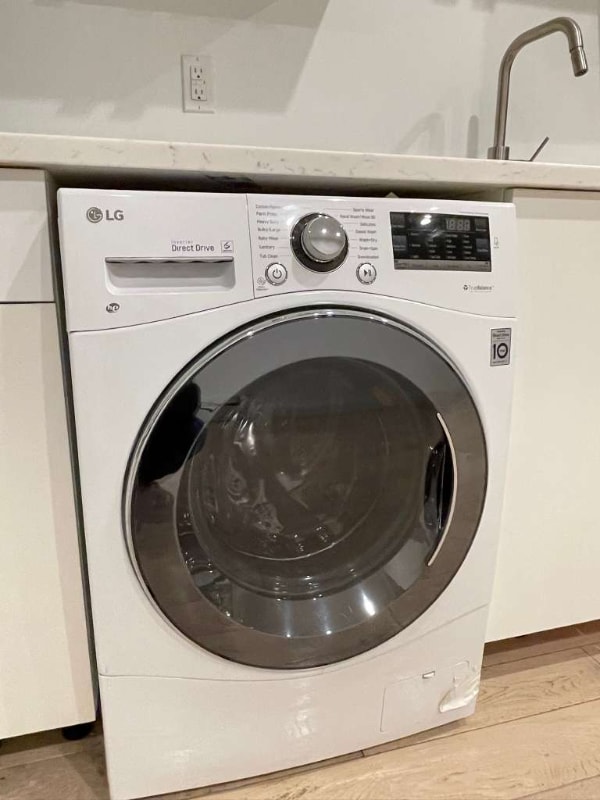 Building Photo - 66 E 127th St