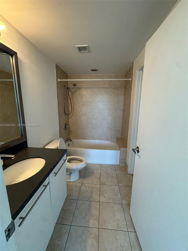 Building Photo - 90 SW 3rd St