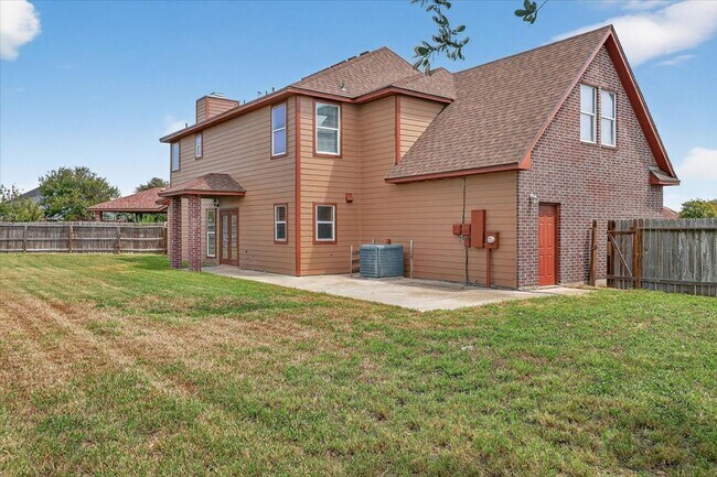 Building Photo - 6901 Windy Cove Cir