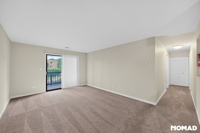 Building Photo - 1420 Stonebridge Cir