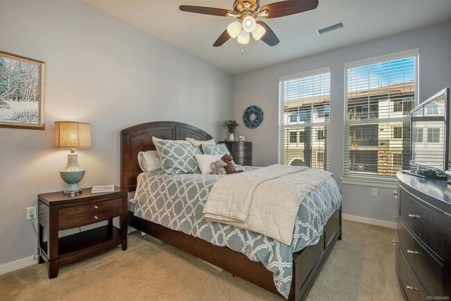 Building Photo - Gorgeous 1 Bedroom 2 Bath With Great Access to Rt 36