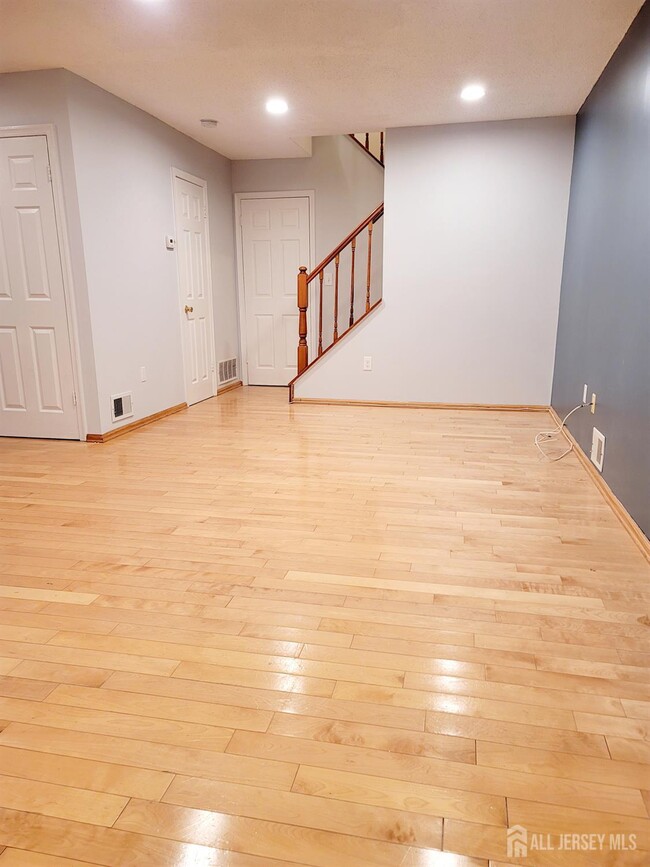 Building Photo - 219 Kempsey Dr
