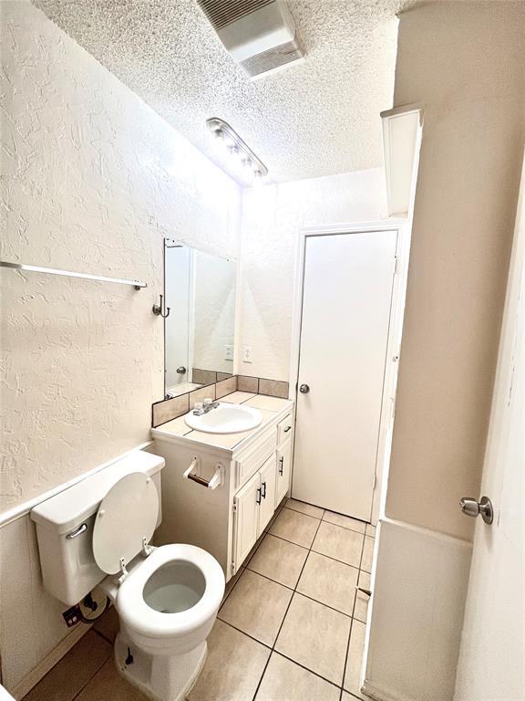 Building Photo - 905 Aspen Ct