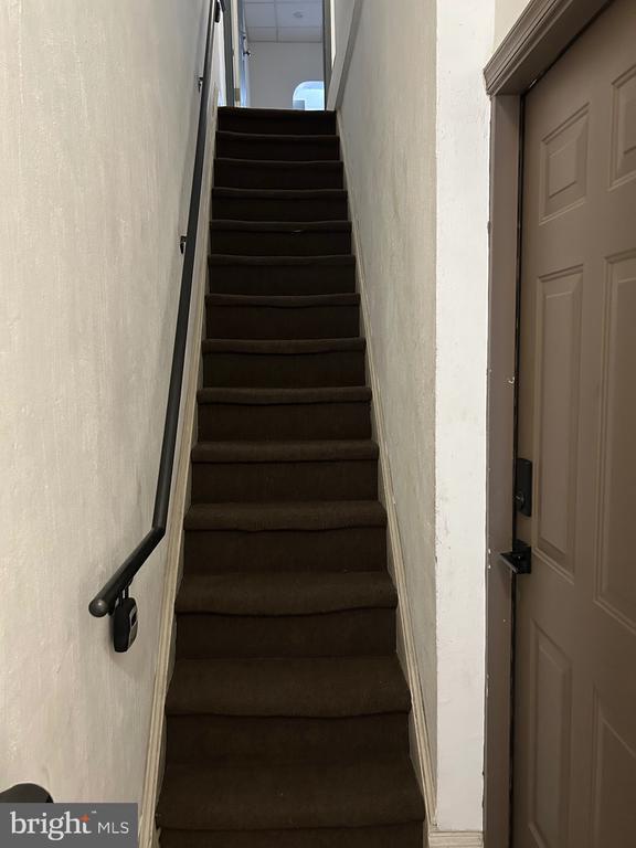 Building Photo - 1217 Ellsworth St