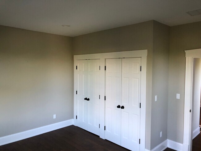 Double Closet in 2nd Bedroom - 168 Island Pond Rd
