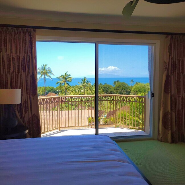 Building Photo - Luxury Living with Ocean Views in Wailea a...