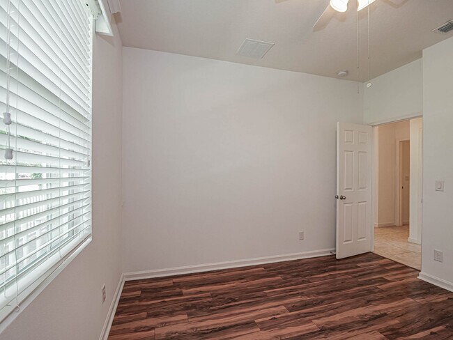 Building Photo - 1485 Caddy Ct