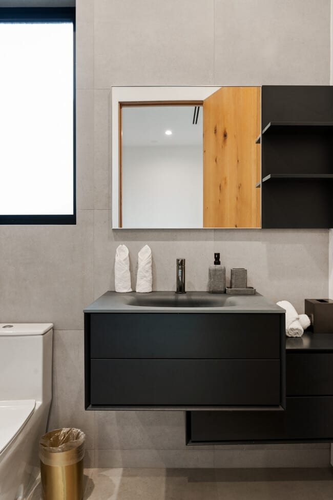 Building Photo - 356 N La Jolla Ave