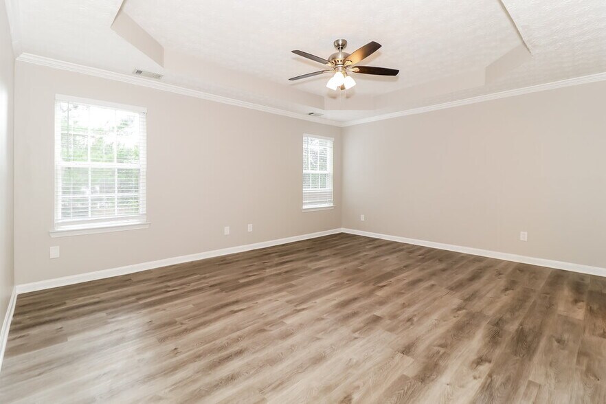 Building Photo - 7023 Red Maple Ln