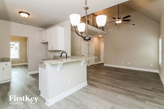 Building Photo - 145 Cranbrooke Dr