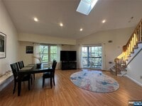 Building Photo - 1488 Westgate Dr