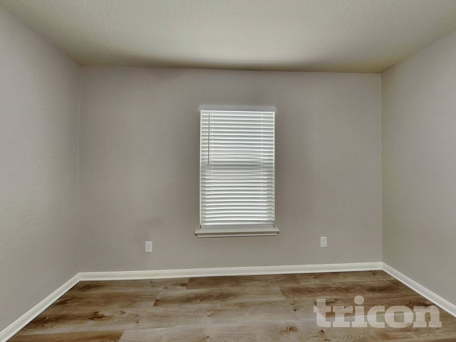 Building Photo - 5118 Badland Beacon