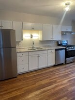 Building Photo - 38 Madison St