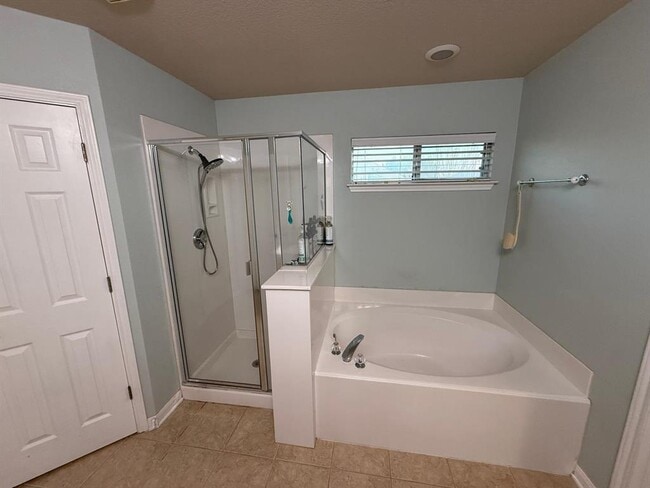 Building Photo - 15433 Whistling Straits Dr