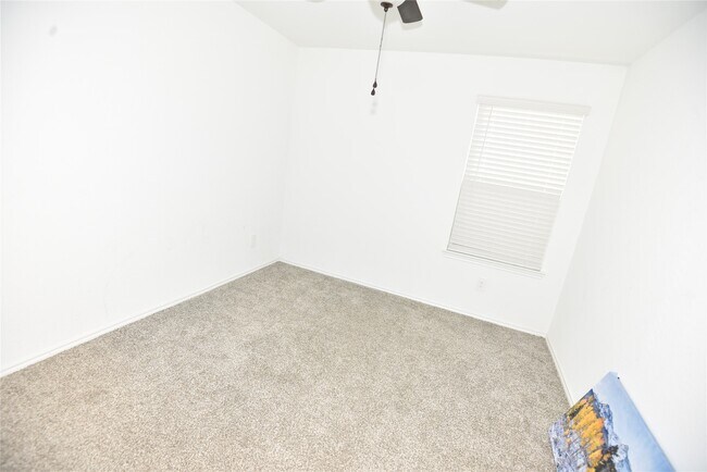 Building Photo - 16684 Lonely Pines Dr