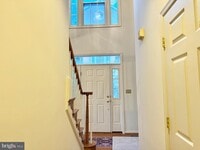 Building Photo - 552 Winding Rose Dr