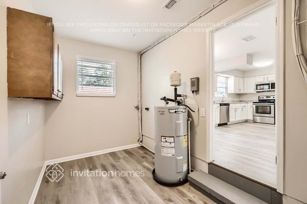 Building Photo - 2817 Paces Ferry Rd W