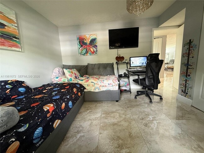 Building Photo - 12950 SW 4th Ct