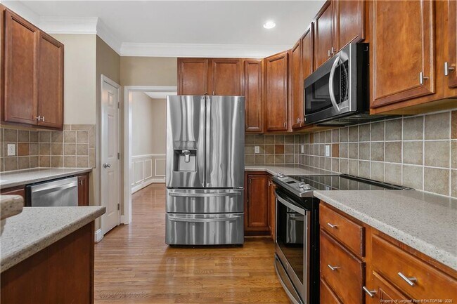 Building Photo - 147 Lamplighter Way