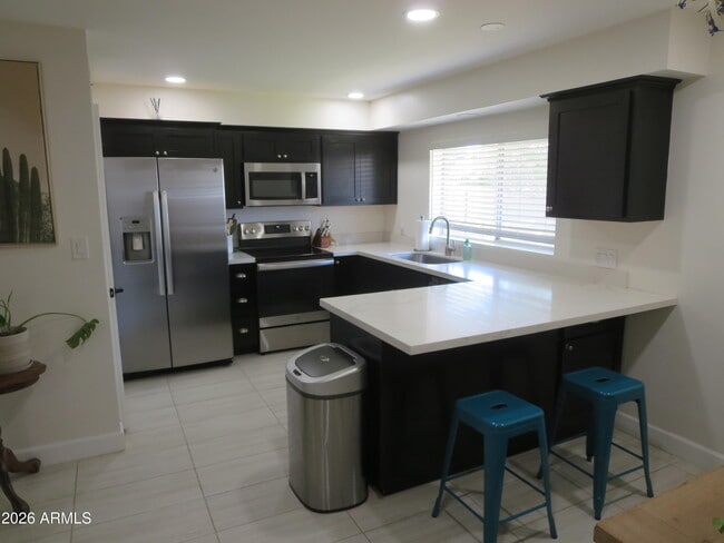 Building Photo - 6212 N 13th Pl