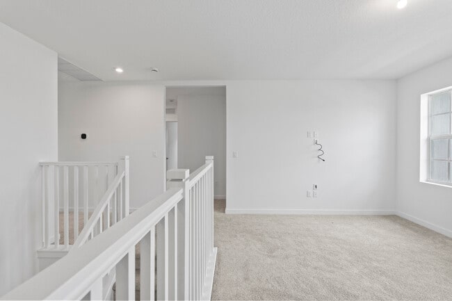 Building Photo - 7292 Lenora Ln