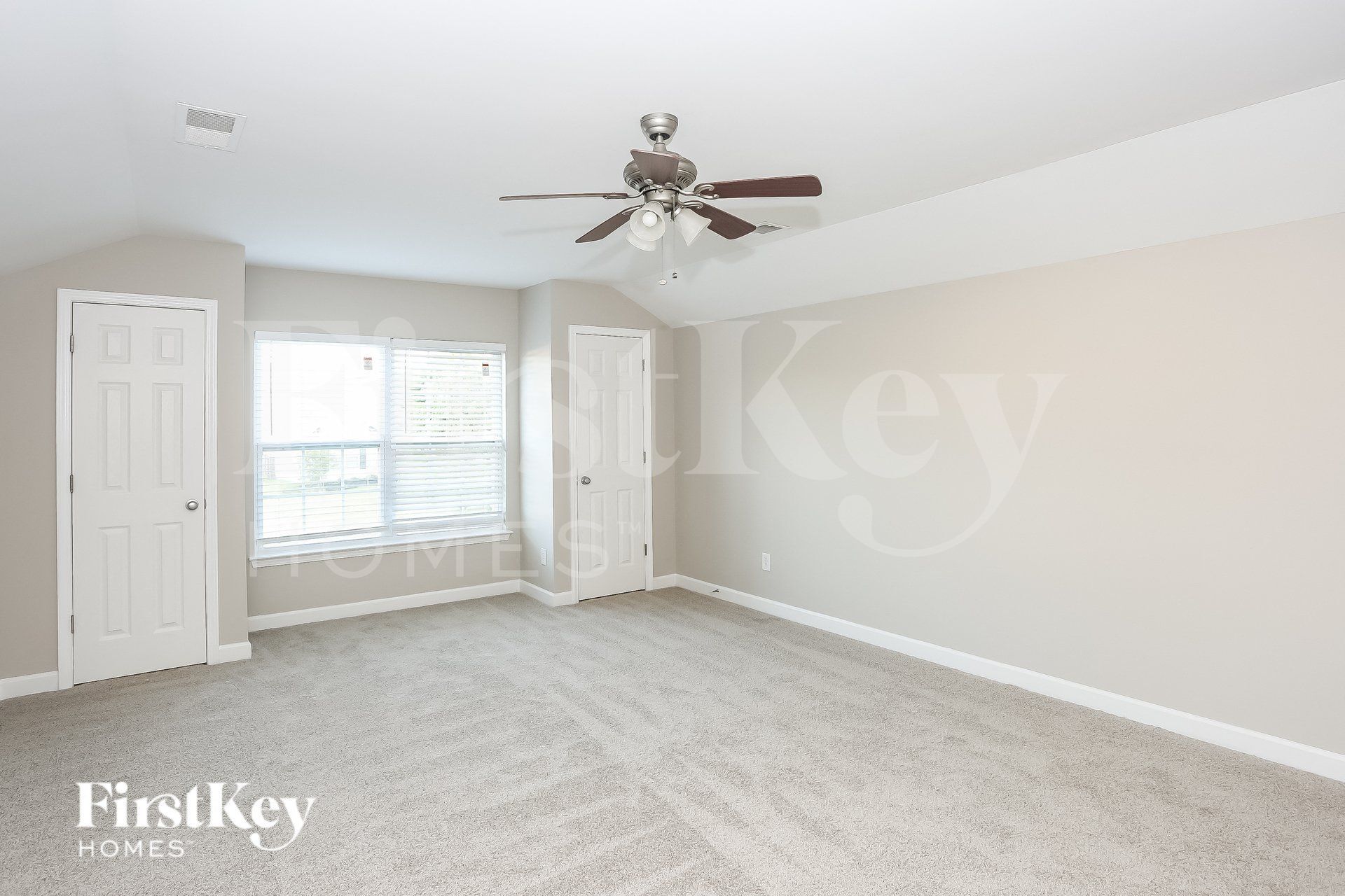 Building Photo - 159 Heywatchis Dr