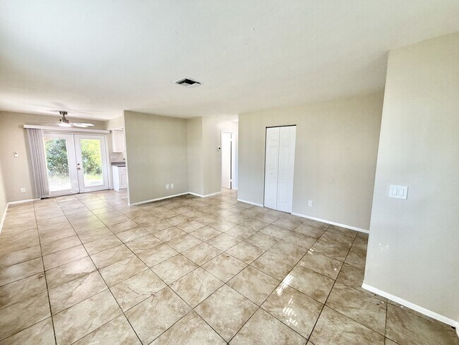 Building Photo - PIKUS (4601 24th Pl SW)