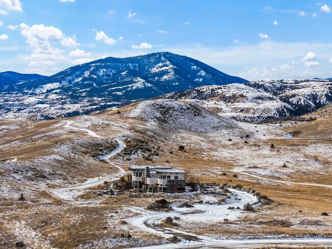 Building Photo - 84 Arcturus Dr