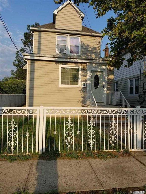 Primary Photo - 85 Putnam Ave
