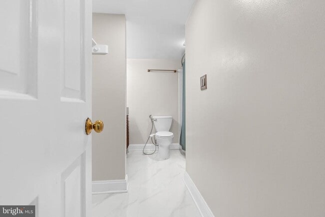 Building Photo - 7721 Tremayne Pl