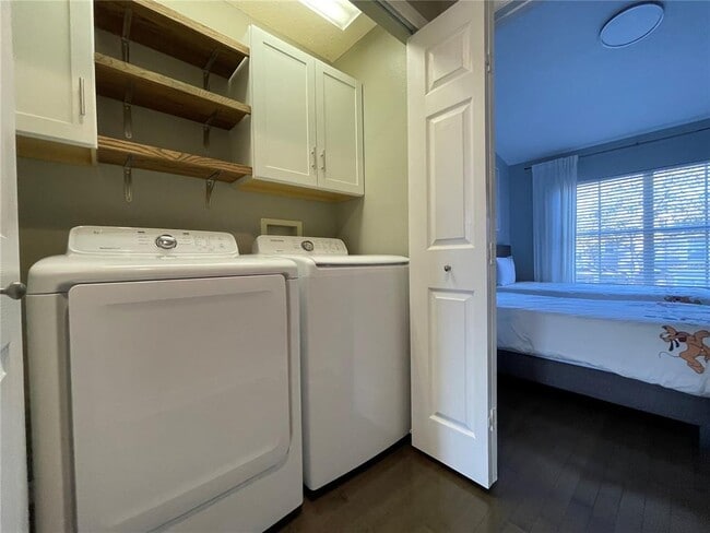 Building Photo - 12623 Langstaff Dr