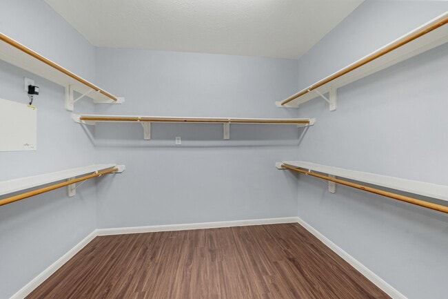 Building Photo - 17610 Forest Haven Trail