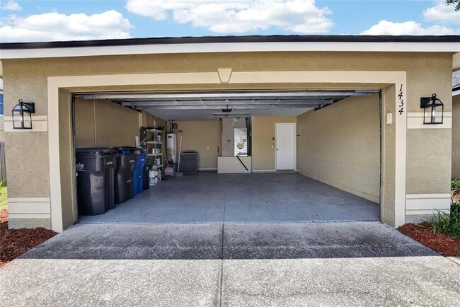 Building Photo - 1434 Hatcher Loop Dr