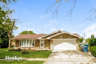 Building Photo - 16322 Kenwood Ct