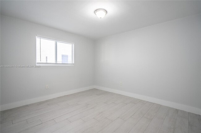 Building Photo - 465 NE 59th St