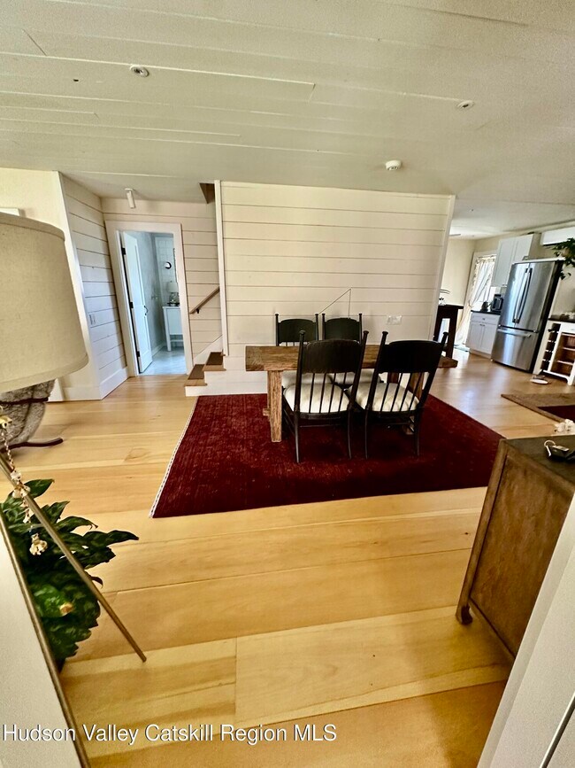 Building Photo - 25 Boggs Hill Rd