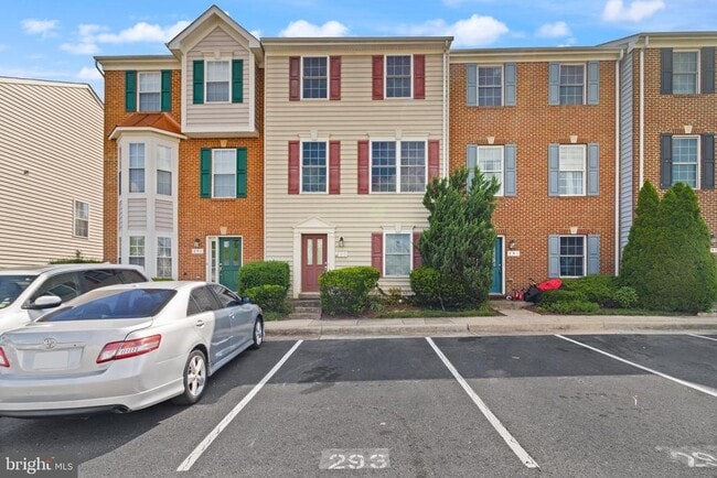 Primary Photo - 293 Kirby St