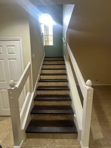 Building Photo - 2821 Eagle Claw Ct