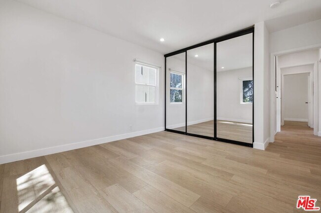 Building Photo - 847 15th St