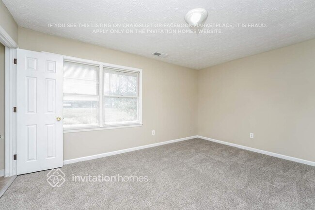 Building Photo - 343 Willowwind Dr