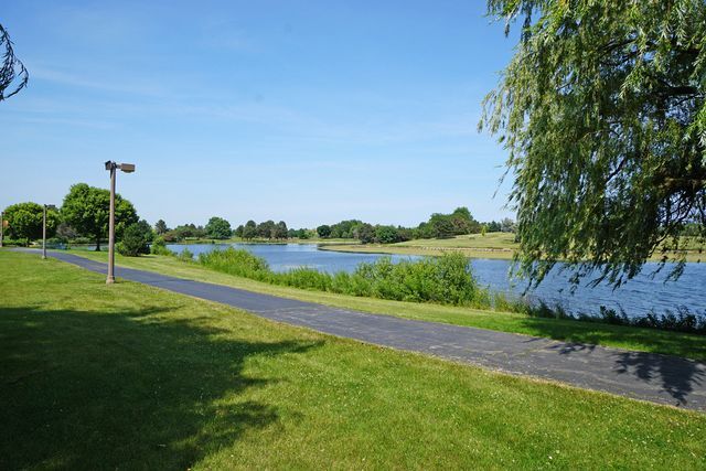 Building Photo - 452 Harrison Ct