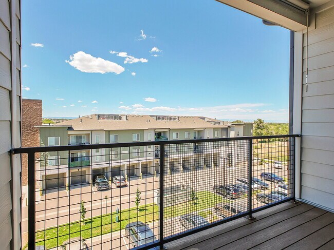 Building Photo - $2,195 - 2 Bed, 2 Bath Condo in Parker wit...