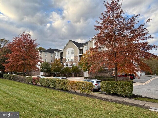 Building Photo - 7300 Travertine Dr