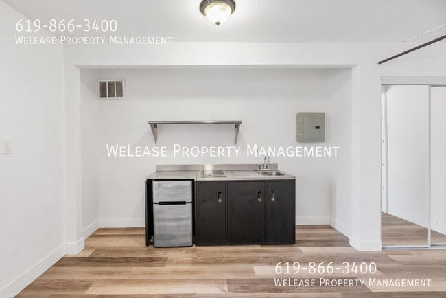 Building Photo - 8038 Lemon Ave