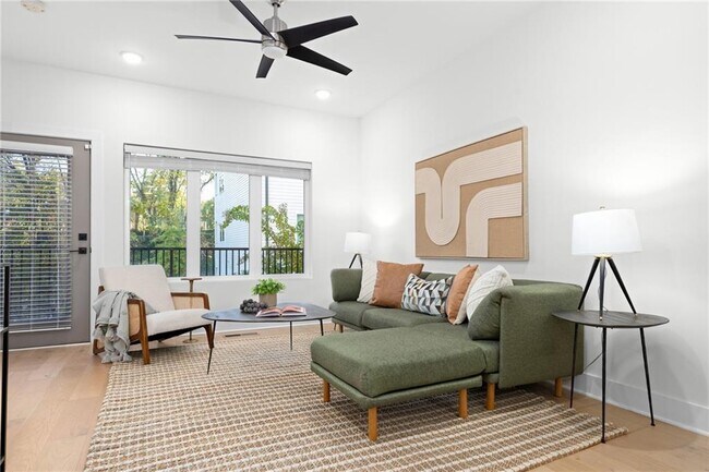 Building Photo - 1438 Walker Pl SE