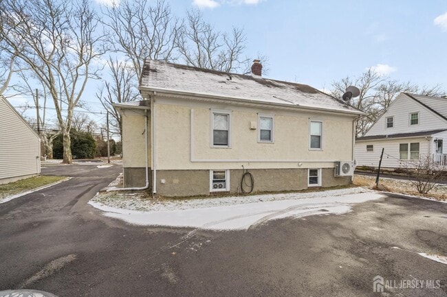 Building Photo - 339 Plainsboro Rd