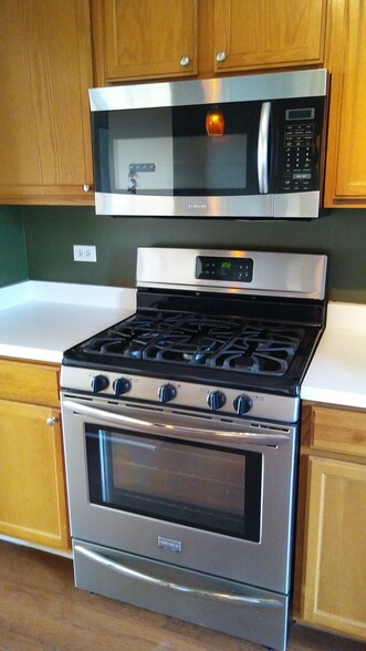 Appliance 1 - 743 Sycamore Ct