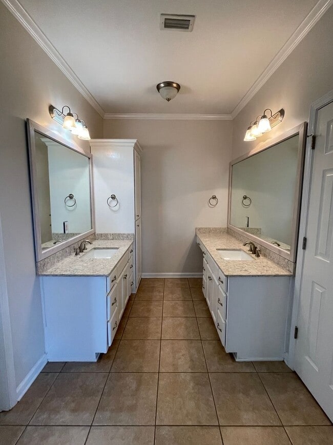 Building Photo - Cotton Creek!!!  4 Bedroom Home!